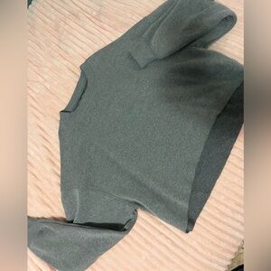 Grey Cropped Crewneck Size Medium